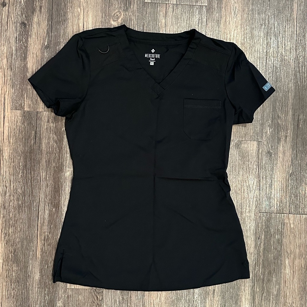Med Couture Black Short Sleeve Women's Top